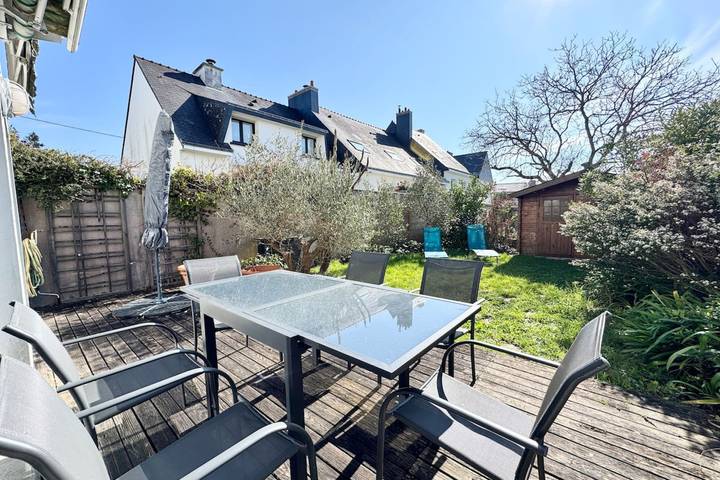 Location de vacances pour 6 personnes, avec jardin et balcon, adapté aux familles à Larmor-Plage - 2