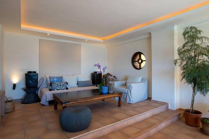 Gîte pour 3 personnes, avec jardin et piscine dans Almirida - 4