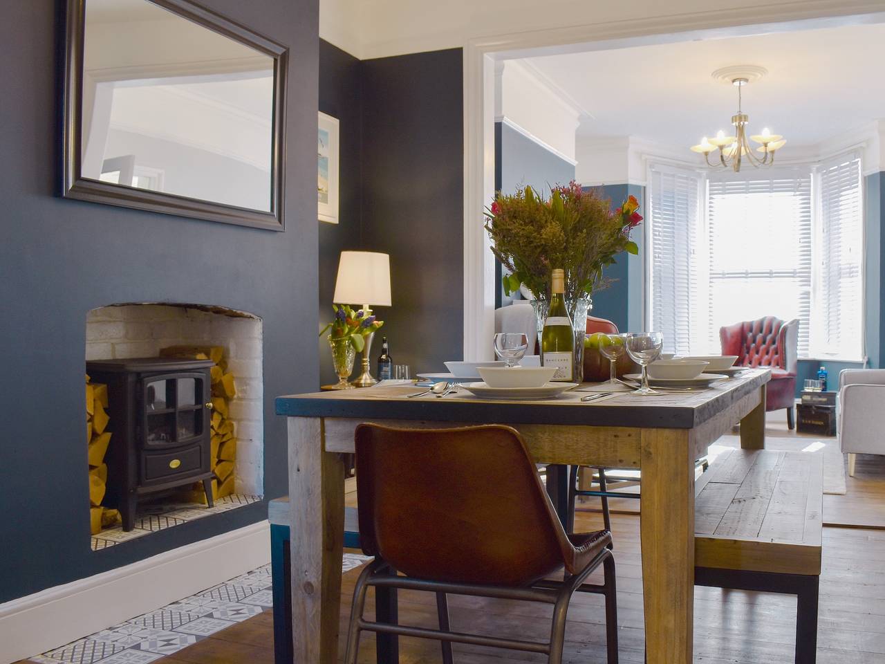 Bayside Retreat in Botany Bay, Kent