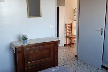 Location De Vacances pour 6 Personnes dans Pernes-les-Fontaines, Parc naturel régional du Mont-Ventoux, Photo 3