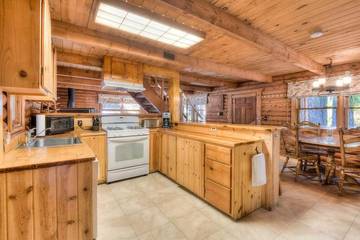 Cottage for 5 Guests in Homewood, Placer County, Picture 2