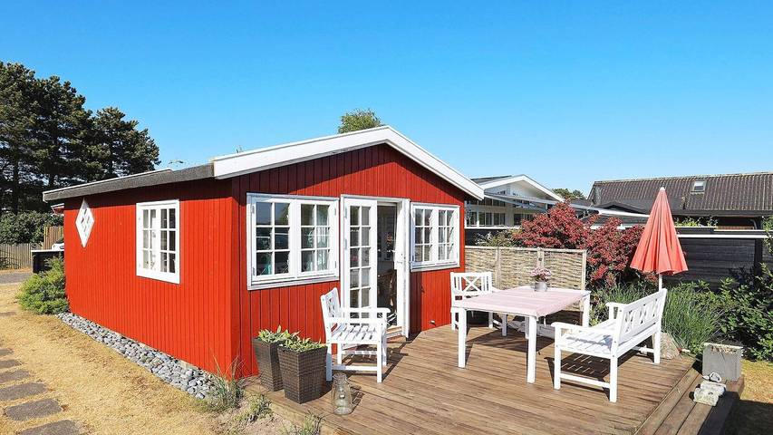 Ferieudlejning for 3 personer, med have i Enø