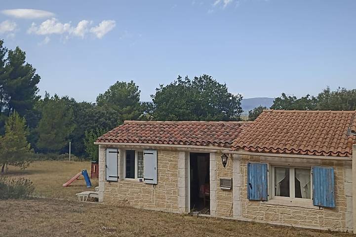 Apartamento de vacaciones para 4 personas, con jardín y piscina - 1