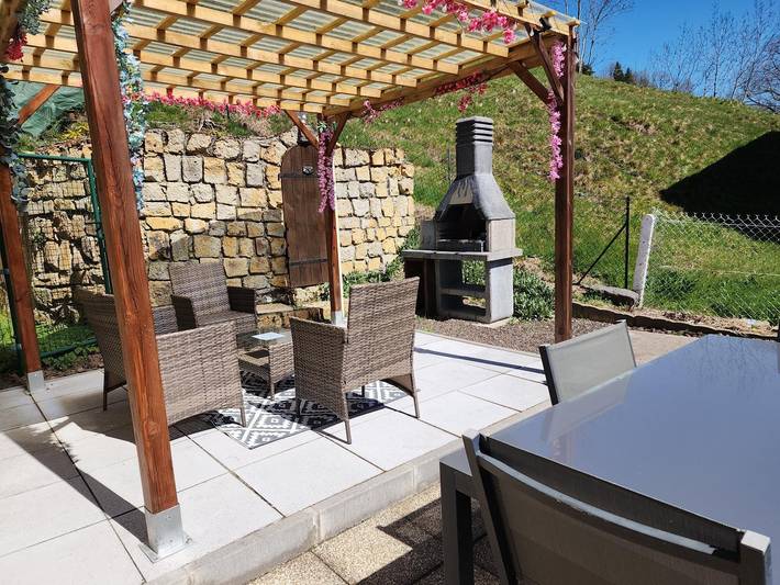 Gîte pour 4 personnes, avec jardin et sauna à Murat-le-Quaire - 3