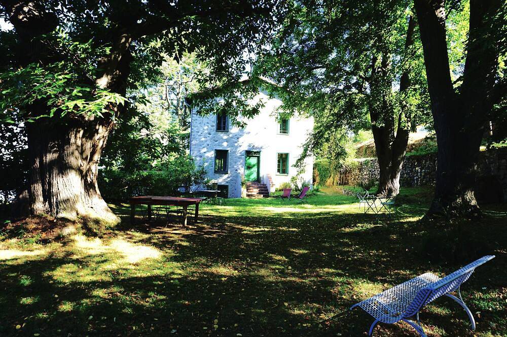 Mas Soubiranne auf den Höhen von Céret in Céret, Mittelmeerküste (Frankreich)