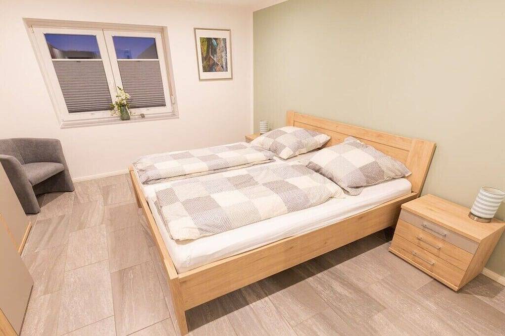 Ganze Wohnung, Nordsee-Ferienhaus Zinnäcker in Almdorf, Nordfriesland