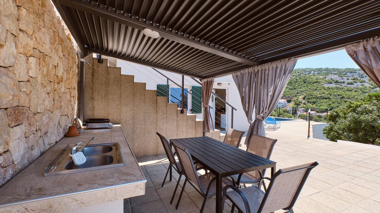 Villa Vissum with pool&sea view by Villas Guide in Jablanac, Naturpark Velebit