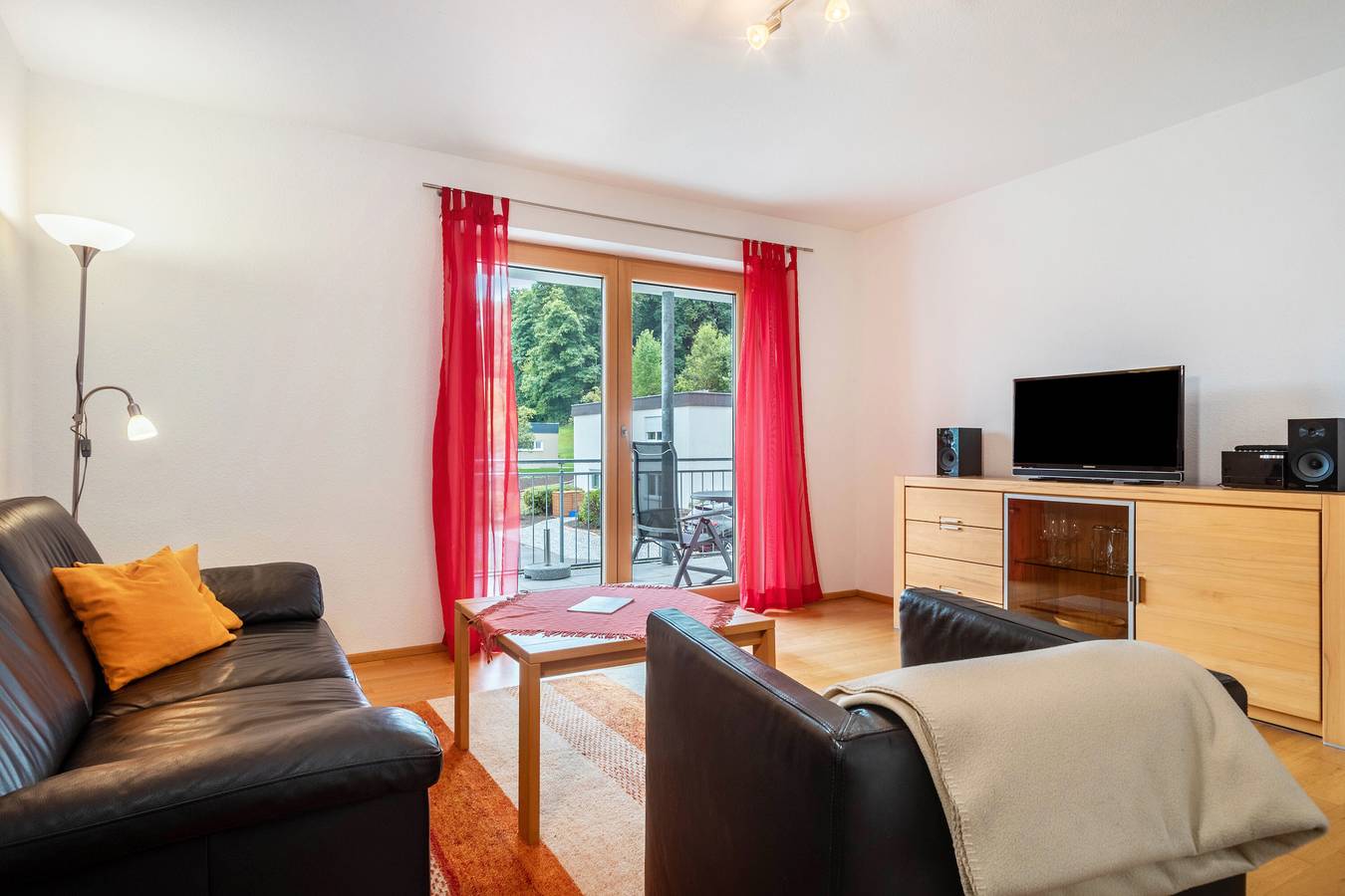 Ganze Wohnung, Apartment '2 Obergeschoss' mit Balkon und Wlan in Bad Waldsee, Region Bodensee-Oberschwaben