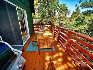 Log Cabin for 4 Guests in Idyllwild, Riverside County, Picture 1