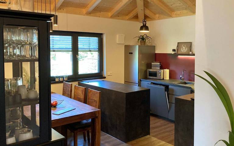Vakantiewoning voor 3 personen, with uitzicht and tuin as well as sauna in Traunstein