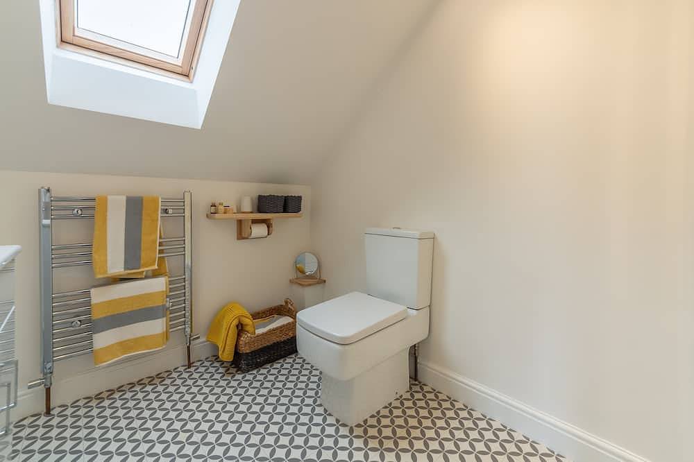 Entire apartment, The Beehive, Old Hunstanton, Norfolk in Old Hunstanton, Norfolk Coast