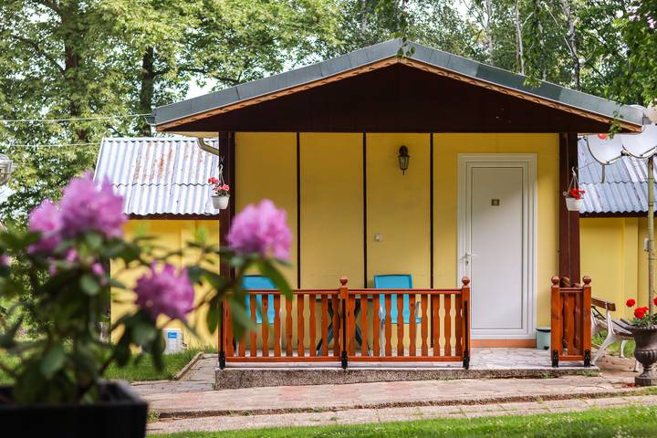 Bungalow para 3 personas, con Balcón y Terraza además de Jardín y Vistas en Bulgaria