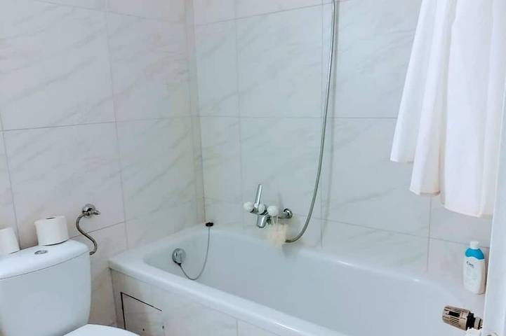 Gîte pour 4 personnes, avec terrasse à Villeneuve (Suisse) - 4