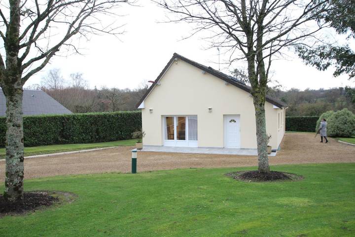 Gîte pour 6 personnes, avec Terrasse et Jardin dans Rampan