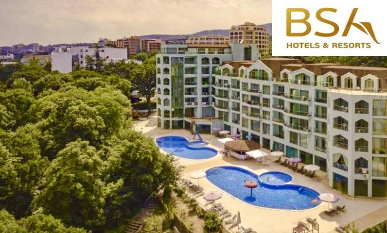 Hôtel pour 7 personnes, avec piscine ainsi que vue et terrasse