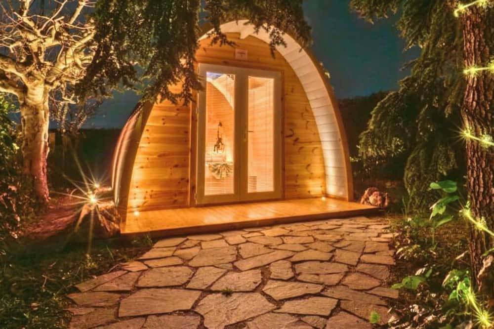 Villa Yucca - Luxury Glamping in Abruzzo in Torano Nuovo, Teramo Province