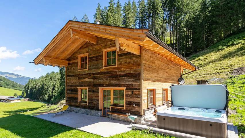 Chalet voor 10 personen, met sauna en tuin in Hopfgarten im Brixental