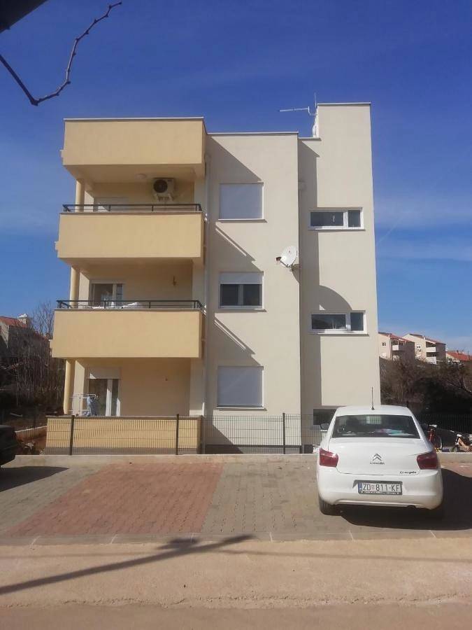 BnB für 2 Personen, mit Ausblick und Garten in Zadar