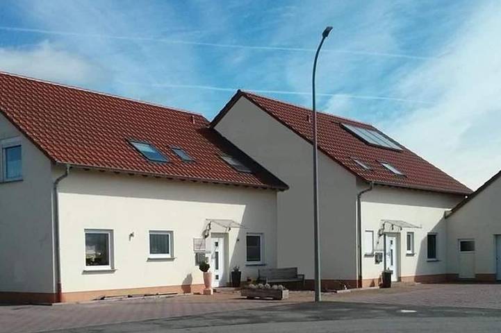 Ganze Wohnung, Appartement Nr. 2 - Appartements Am Pfaffensee in Harthausen, Rheinebene