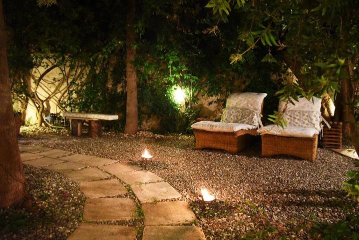 Chambre d’hôte pour 2 personnes, avec vue et jardin