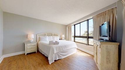 Beach Rental for 4 Guests in Four Mile Village, Miramar Beach, Picture 3