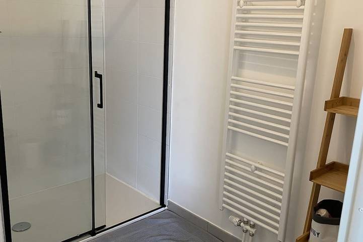 Appartement entier, Appartement cosy, bord des quais, proche centre ville et plage in Dunkerque, Côte des dunes de Flandres