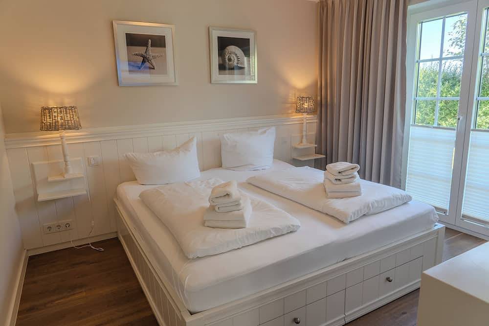 Ganze Wohnung, Moderne Ferienwohnung in List für zwei Personen mit Terrasse und Strandnähe in List (Sylt), Sylt