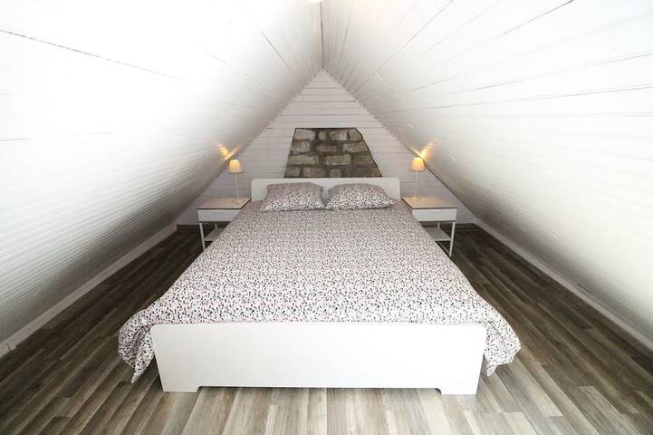 Gîte pour 4 personnes, avec jardin et terrasse à Peumerit - 3