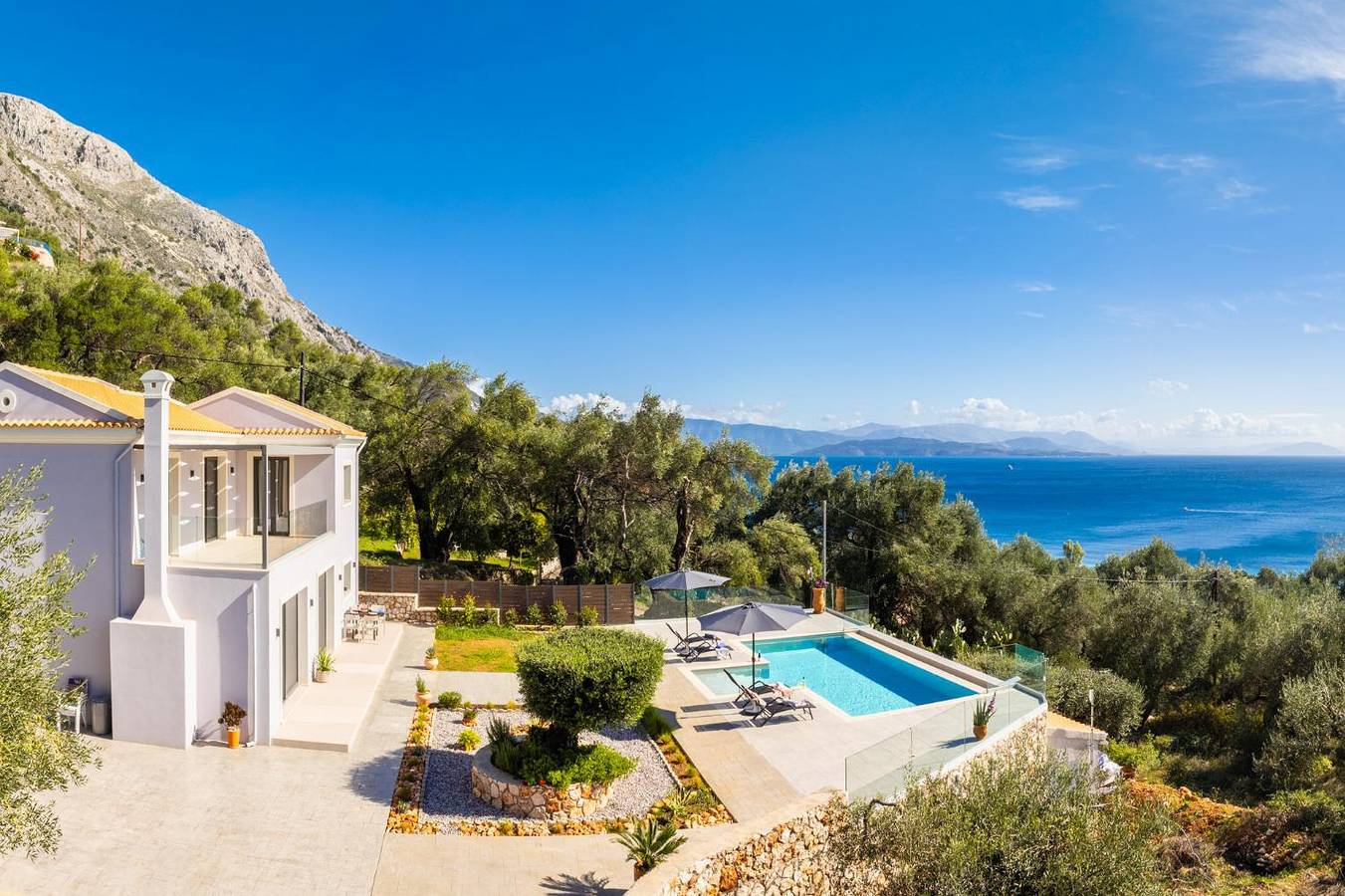 Casa vacanza a Corfù a partire da 307€ a notte