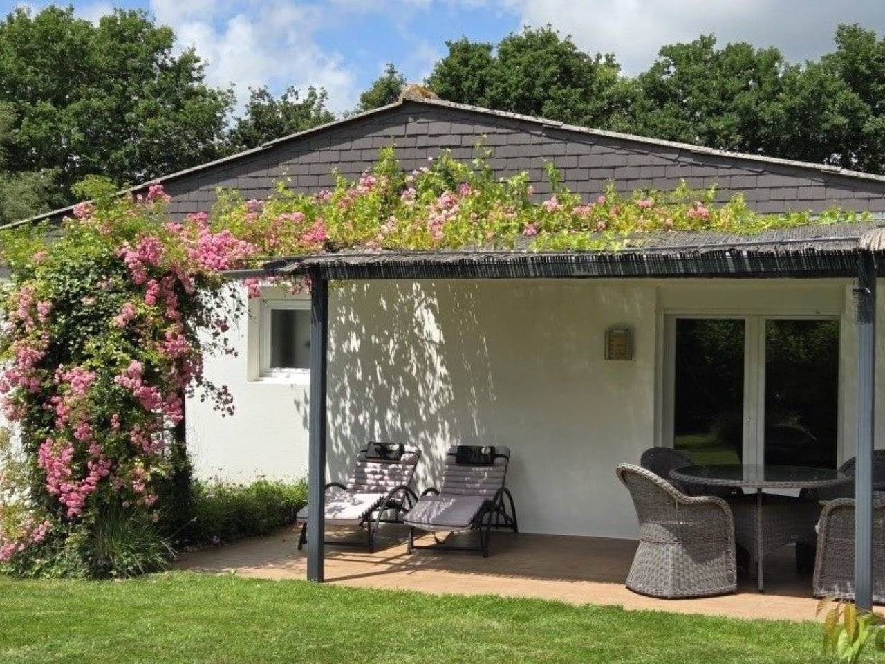 "kleines Loft im Erdgeschoss in der Nähe von Bénodet in Clohars-Fouesnant, Région de Quimper
