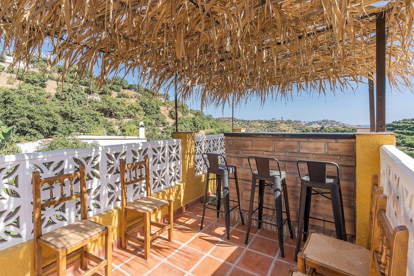 Ferienhaus 'Adelfas' mit Meerblick, Wi-Fi und Klimaanlage in Almuñecar, Costa Tropical