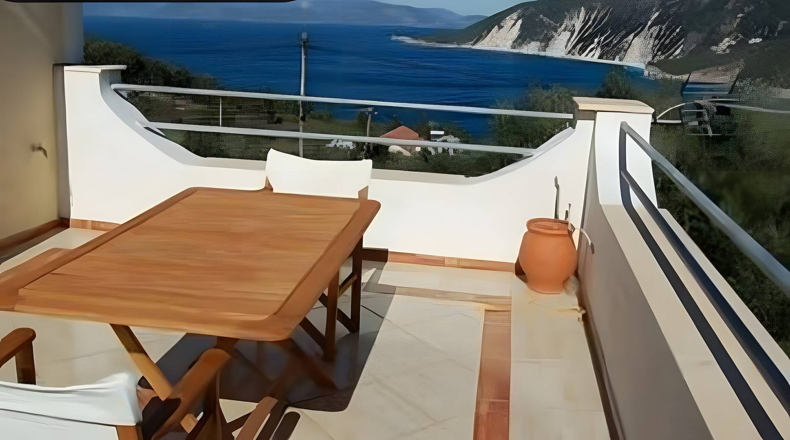 Entire studio, Afales Studio with Mythical Ithaca Views in Platrithias, Greece