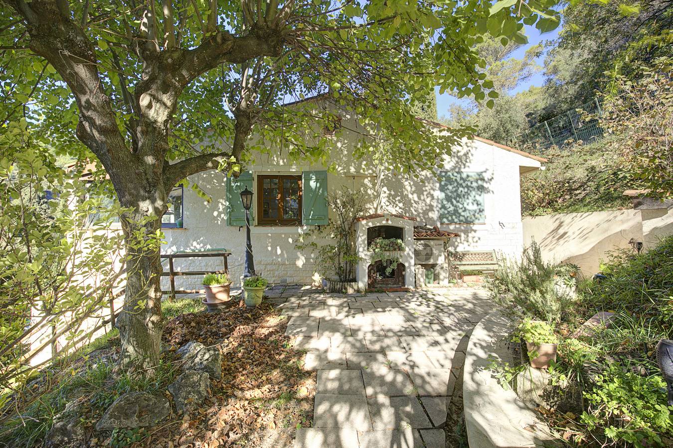 Villa Benni - Swimming pool mountain view in Levens, Nizza Region