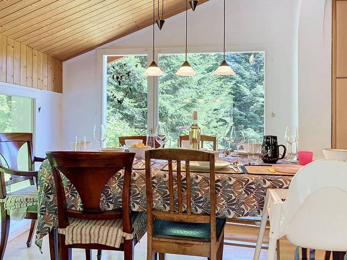 Gîte pour 8 personnes, avec Terrasse et Jardin à Châtel-Saint-Denis - 3