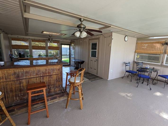 Vacation rental for 2 people, with yard and terrace in St. Lucie County