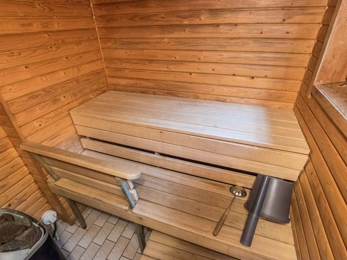 Uitonniemi, rummukkala in Heinävesi, Südsavo