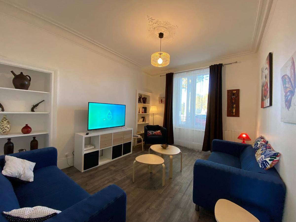 Appartement entier, Three-Bedroom Apartment in Montluçon, Région de Montluçon