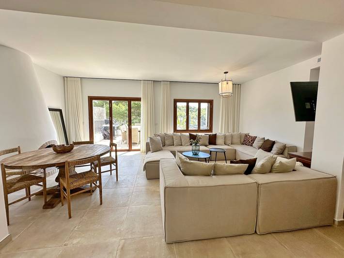 Villa 'Sa Gavina Water Front' mit Meerblick, Wi-Fi und Klimaanlage in Caló de ses Dones (Santanyí), Santanyí