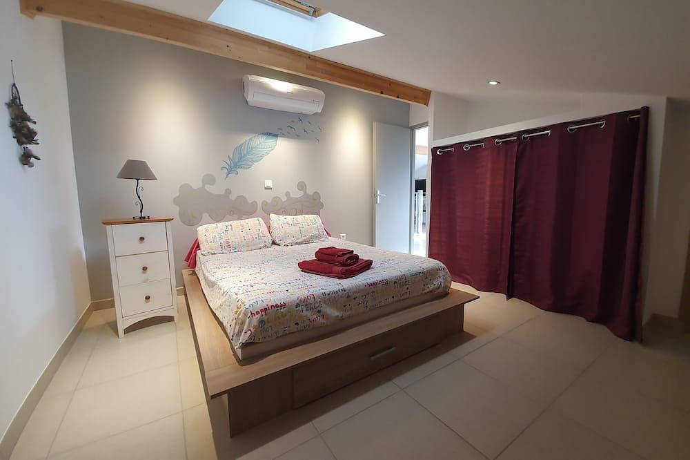 Ganze Wohnung, 1,5 km von Agosta Molini Strand und Privatparkplatz (sehr ruhig) in Albitreccia, Ajaccio und Umgebung