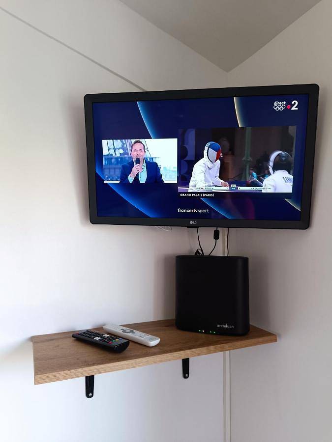 Location de vacances pour 3 personnes, avec piscine ainsi que jardin et vue dans Plage de La Joselière - 2