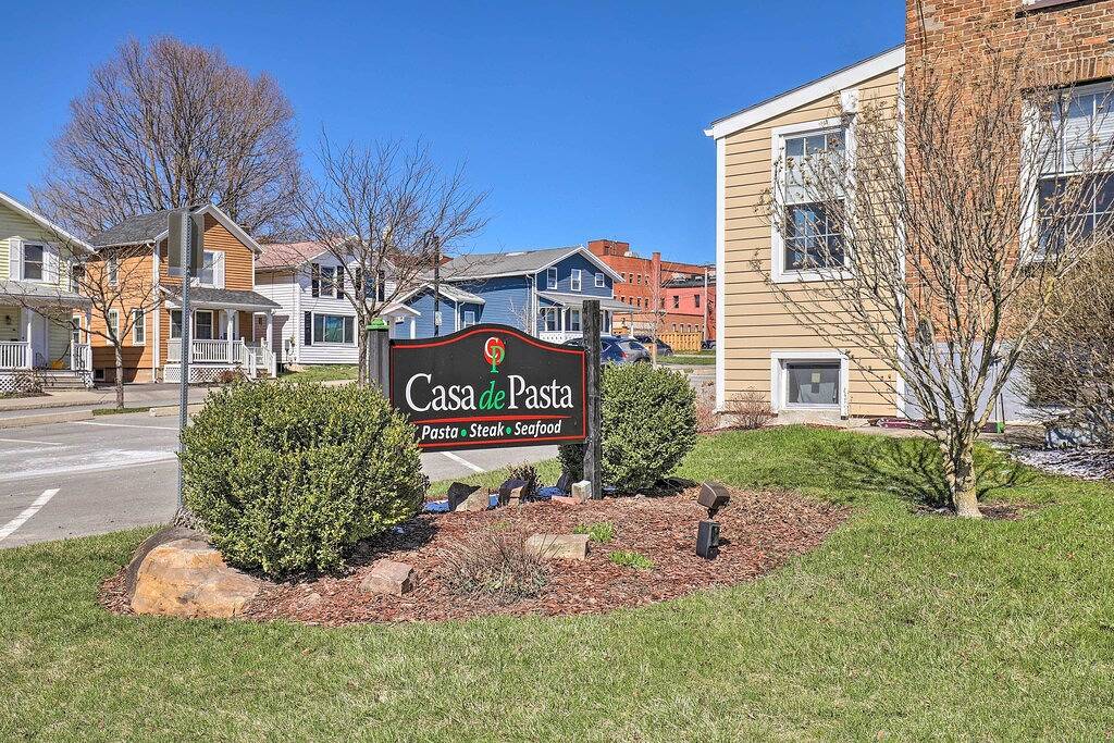 Ganze Wohnung, Downtown Canandaigua Apt: 1 Mi to Lake & Pier! in Canandaigua, Canandaigua Lake