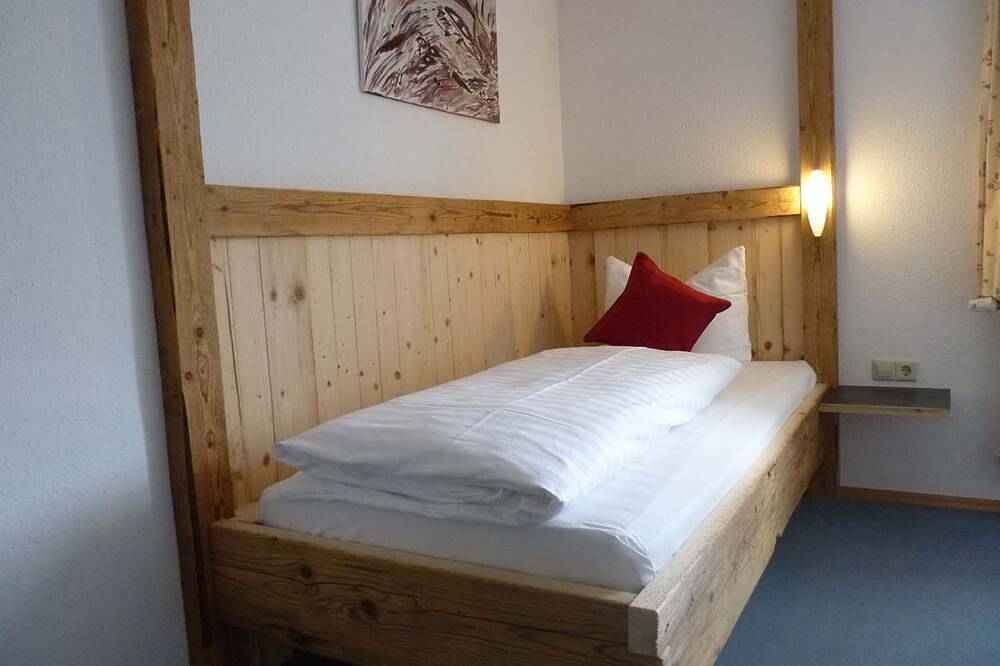 Ganze Wohnung, Einzelzimmer / Kleine Gade in Maierhöfen, Bayerisch Schwaben