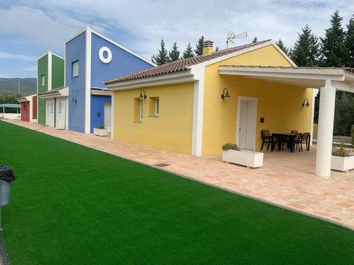 Casa rural para 9 personas, con jardín además de vistas y piscina, Se admiten mascotas en Moratalla - 2
