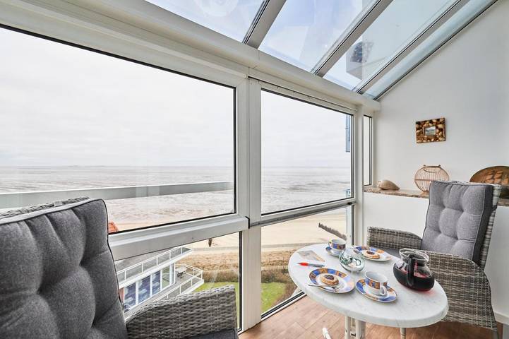 Hütte für 4 Personen, mit Ausblick und Balkon in Cuxhaven