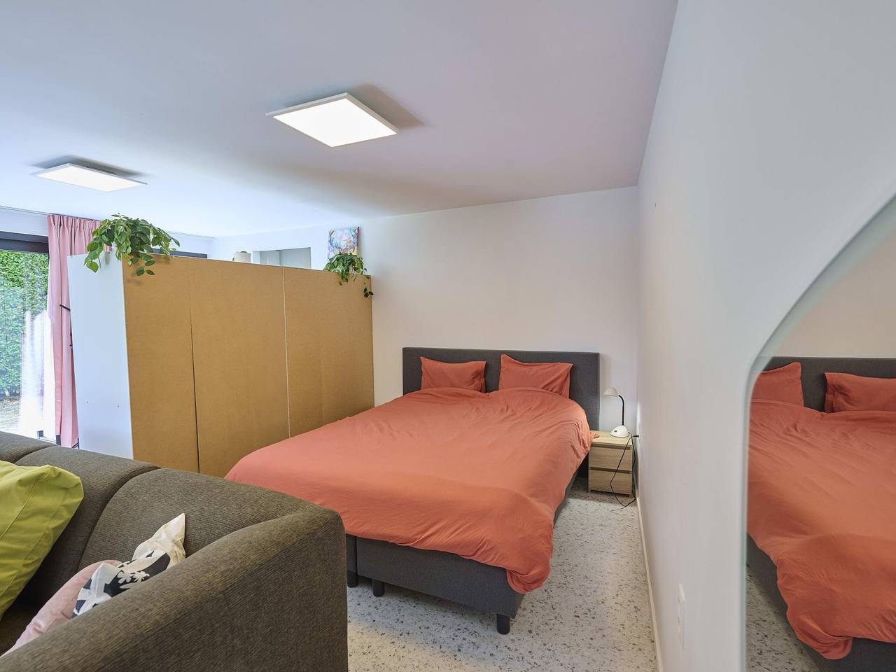 Lichte en moderne studio in Mol in Mol, Antwerpen en omgeving