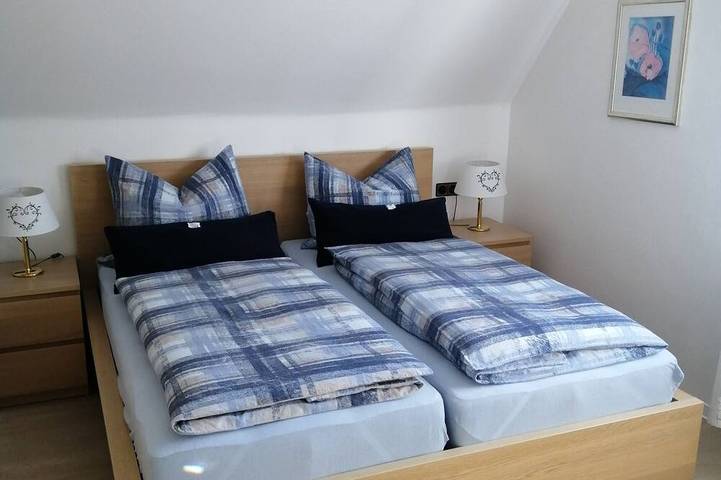 Ferienwohnung für 4 Personen, mit Garten und Balkon in Gladbeck - 2