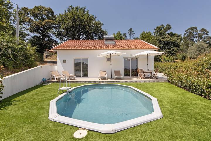Casa de férias para 4 pessoas, com Varanda e Jardim em Celorico de Basto