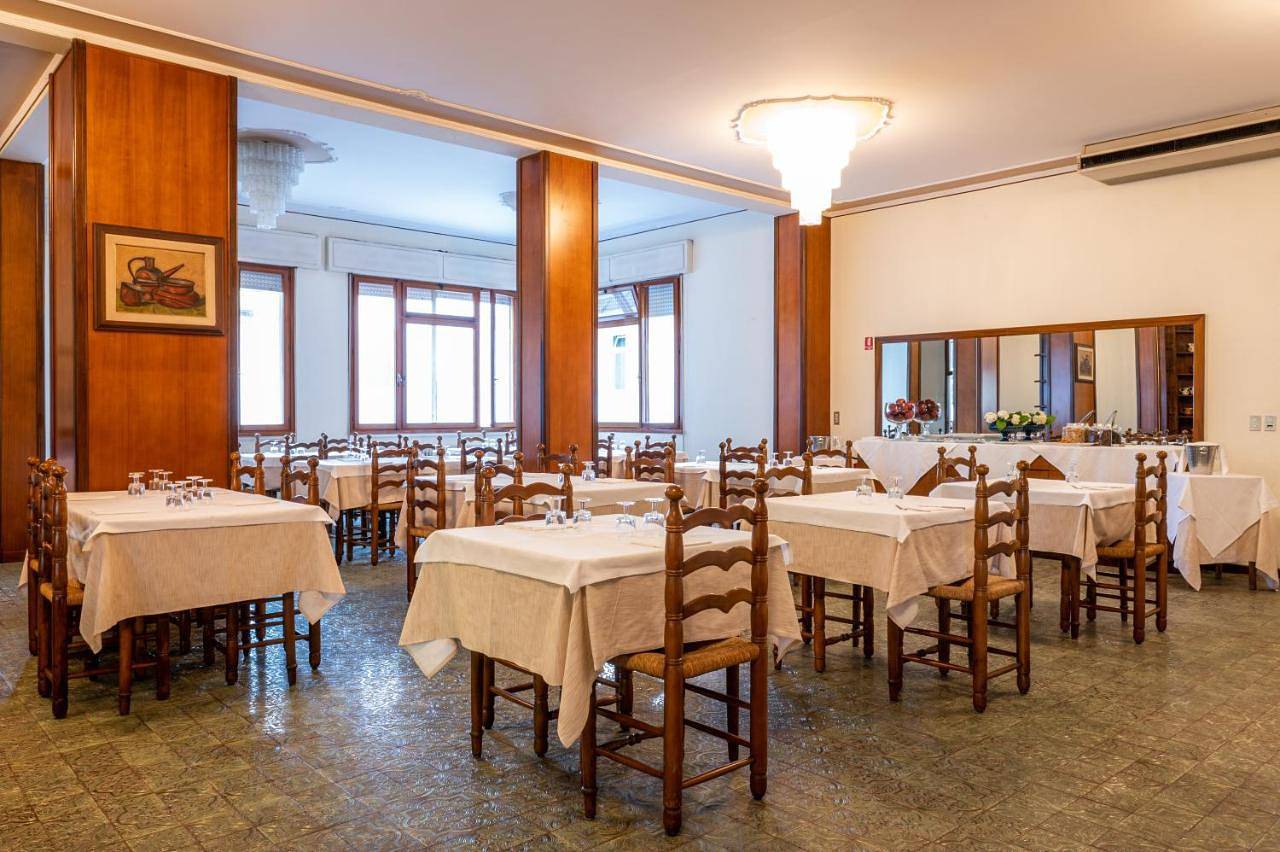 Double or Twin Room in Abano Terme, Collines Éuganéennes