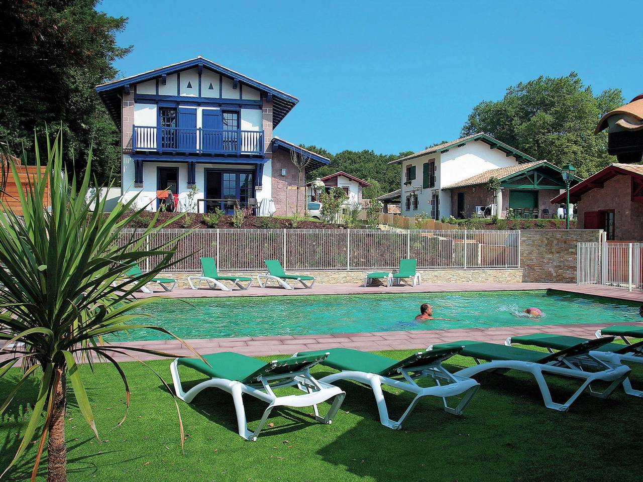 Villa pour 8 Personnes dans Urrugne, Côte Basque