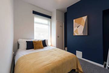 Apartment for 5 People in Kingston upon Hull, Yorkshire, Photo 1